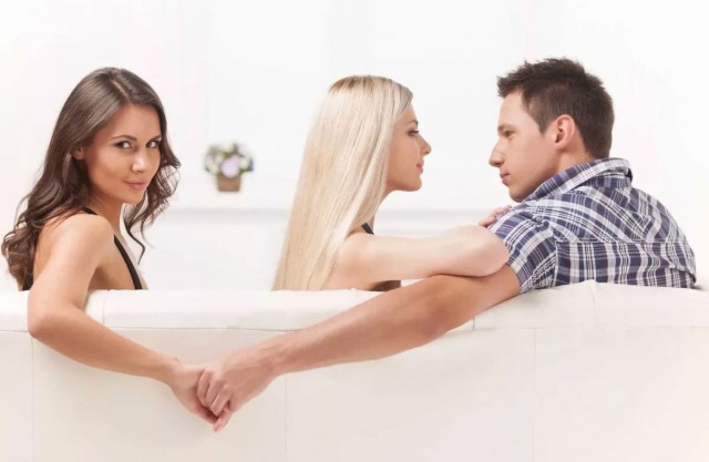Quelles sont les raisons qui poussent les femmes à commettre un adultère ?