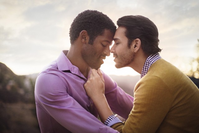 Comment faire des rencontres homosexuelles en ligne ?